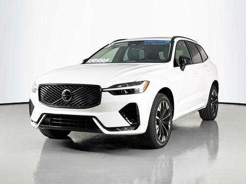 2026 Volvo XC60 B5 Plus