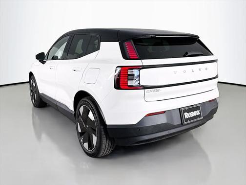 2025 Volvo EX30 Twin Motor Plus