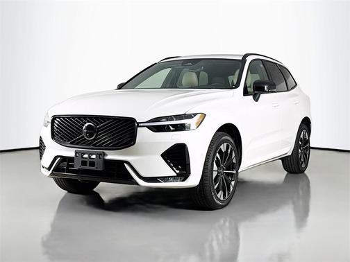 2026 Volvo XC60 B5 Plus