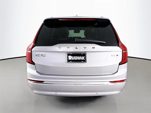 2026 Volvo XC90 B5 Plus 7-Seater
