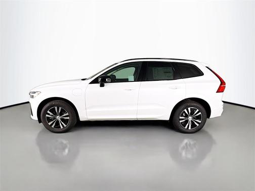 2025 Volvo XC60 Plug-In Hybrid T8 Core