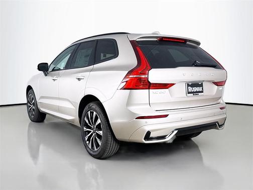 2025 Volvo XC60 B5 Core