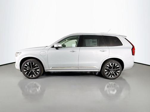 Gray Metallic 2026 Volvo XC90 Plug-In Hybrid Ultra, T8 AWD, Electric/Gasoline, Bright, 7 Seats
