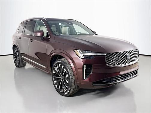 2025 Volvo XC90 Plug-In Hybrid T8 Core 7-Seater