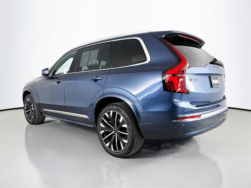 2026 Volvo XC90 B5 Plus 7-Seater