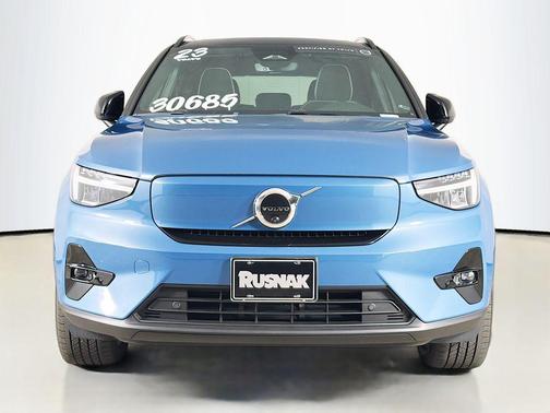Blue Metallic 2023 Volvo XC40 Recharge Pure Electric Twin Plus