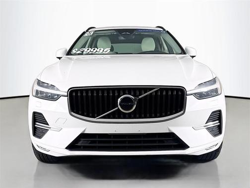 2023 Volvo XC60 B5 Core