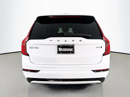 2026 Volvo XC90 B6 Ultra Dark Theme 7-Seater