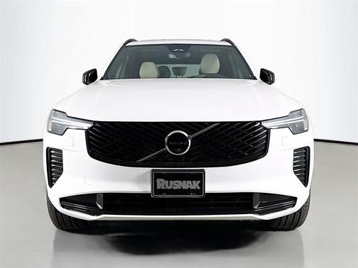 2026 Volvo XC90 B6 Ultra Dark Theme 7-Seater