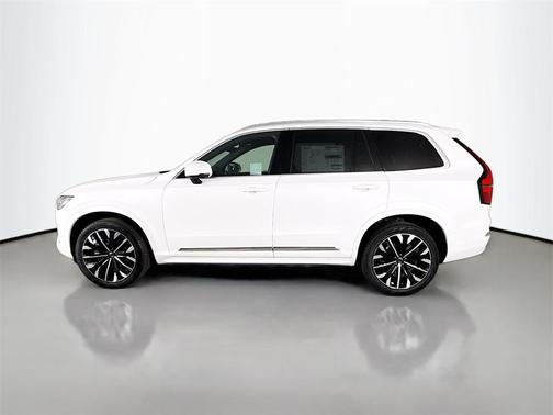 2025 Volvo XC90 B6 Plus 7-Seater
