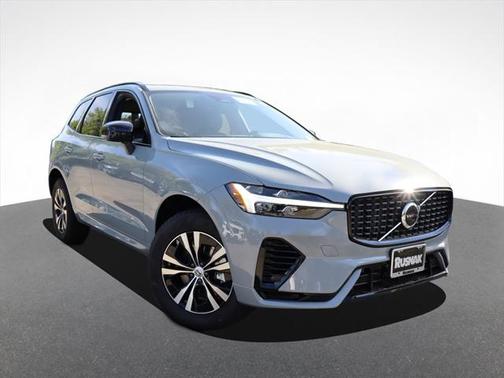 2025 Volvo XC60 Plug-In Hybrid T8 Core