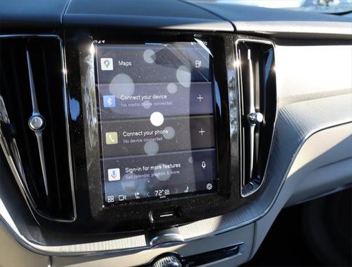 2025 Volvo XC60 Plug-In Hybrid Plus