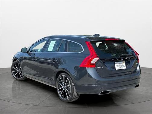 2016 Volvo V60 T5 Drive-E Premier