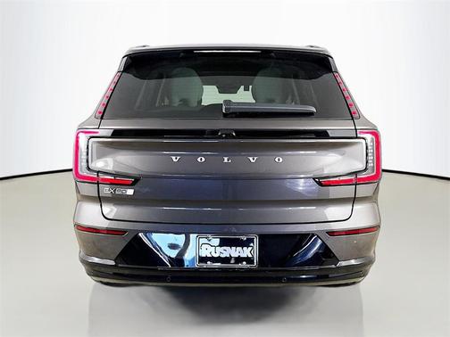 2025 Volvo EX90 Twin Motor Performance Ultra 6-Seater