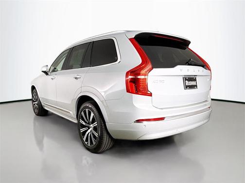 2024 Volvo XC90 B5 Core Bright Theme