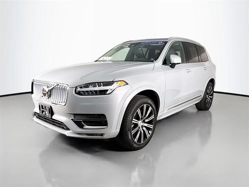 2024 Volvo XC90 B5 Core Bright Theme
