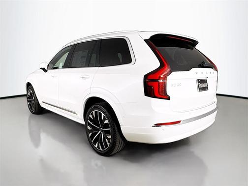 2026 Volvo XC90 B6 Plus 7-Seater