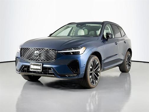 2026 Volvo XC60 B5 Ultra
