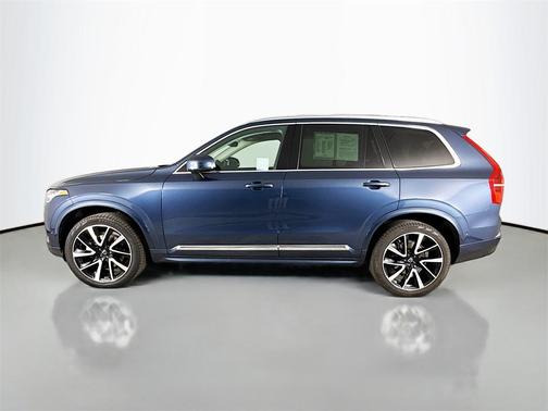 2023 Volvo XC90 B6 Plus 6-Seater