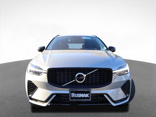 2025 Volvo XC60 Plug-In Hybrid T8 Core