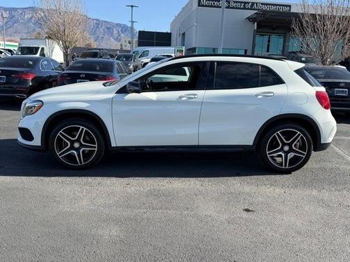 2017 Mercedes-Benz GLA 250 Base 4MATIC