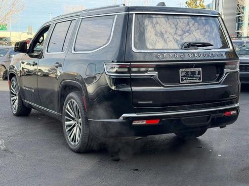 2022 Jeep Grand Wagoneer Series III