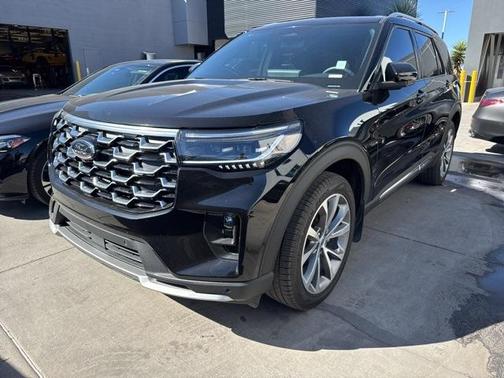 2025 Ford Explorer Platinum