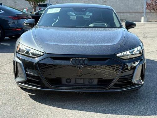 2022 Audi e-tron GT Premium Plus