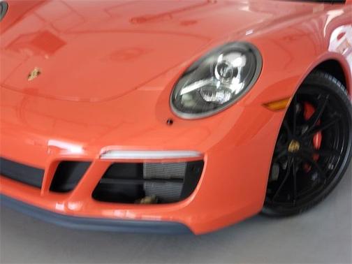 Photo 2 of 27 of 2018 Porsche 911 Carrera GTS