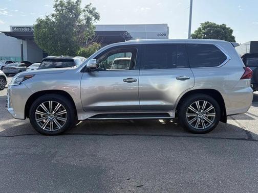 2016 Lexus LX 570 Base