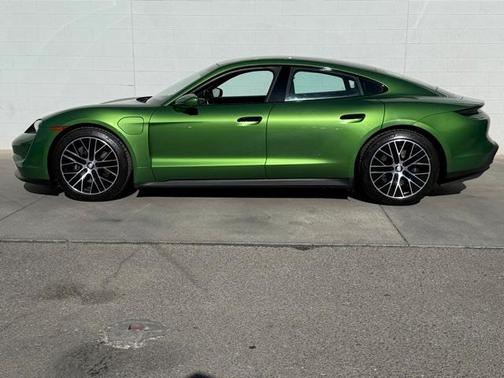 2023 Porsche Taycan Base