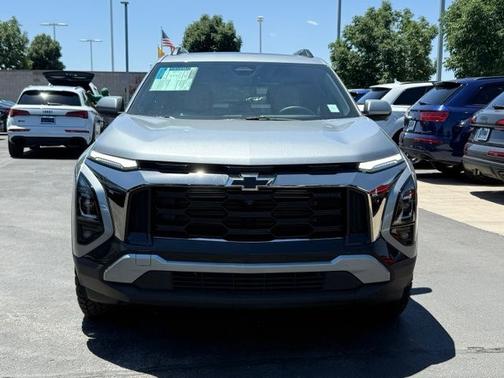 Sterling Gray Metallic 2025 Chevrolet Equinox ACTIV