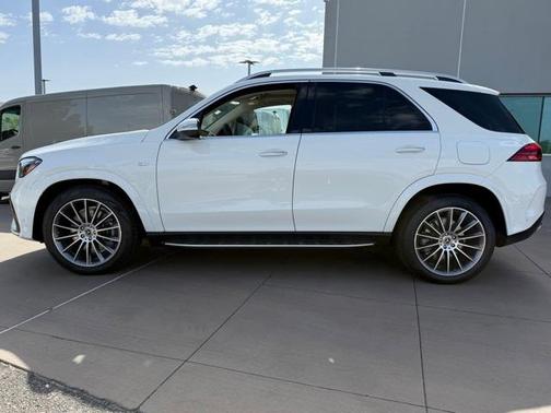 2025 Mercedes-Benz GLE 450e 4MATIC