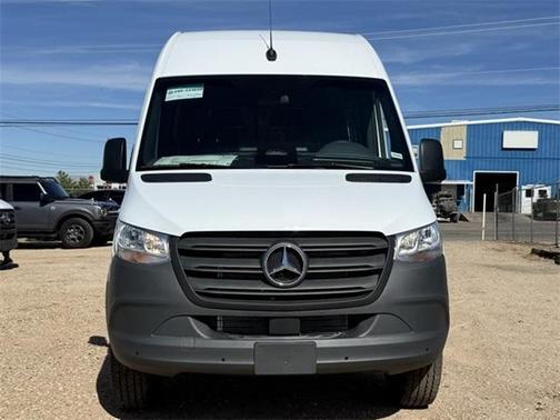 2025 Mercedes-Benz Sprinter 2500 High Roof
