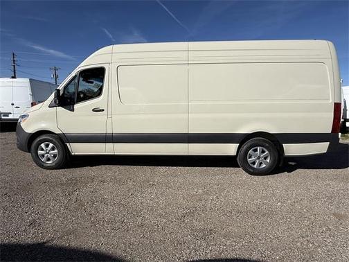 2026 Mercedes-Benz Sprinter 2500 High Roof