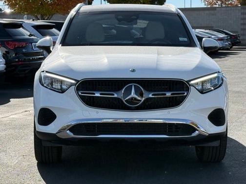 2026 Mercedes-Benz GLC 300 Base