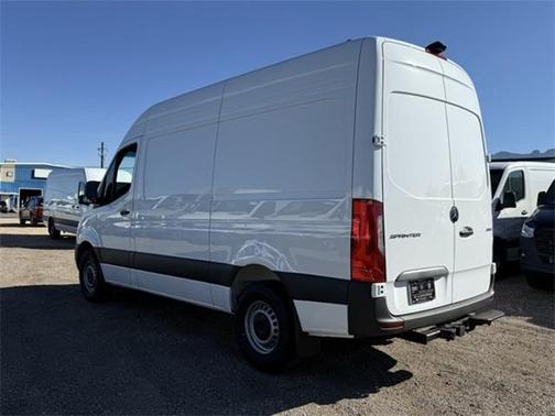 2025 Mercedes-Benz Sprinter 2500 Standard Roof
