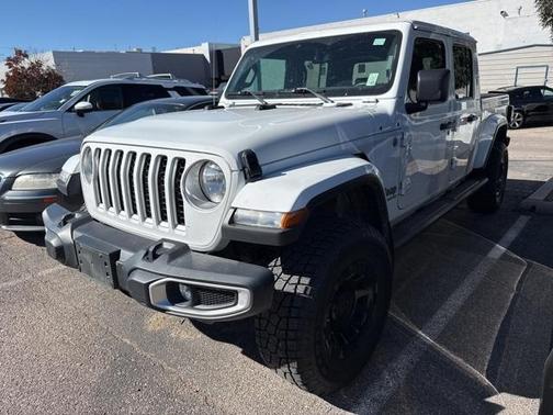 2022 Jeep Gladiator Overland