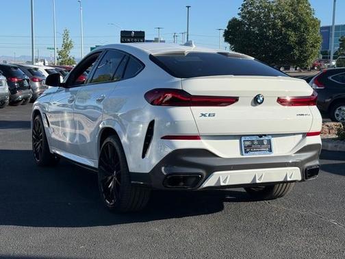 2021 BMW X6 xDrive40i