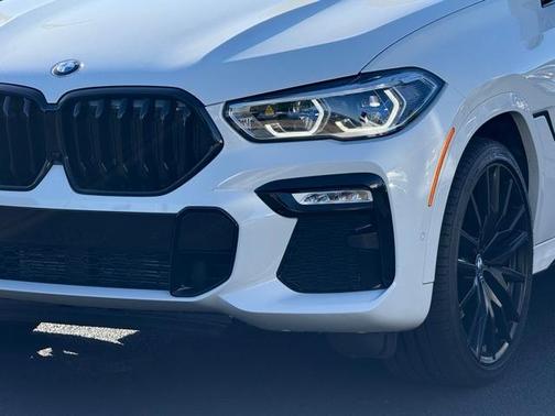 2021 BMW X6 xDrive40i
