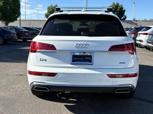 2023 Audi Q5 45 S line Premium Plus
