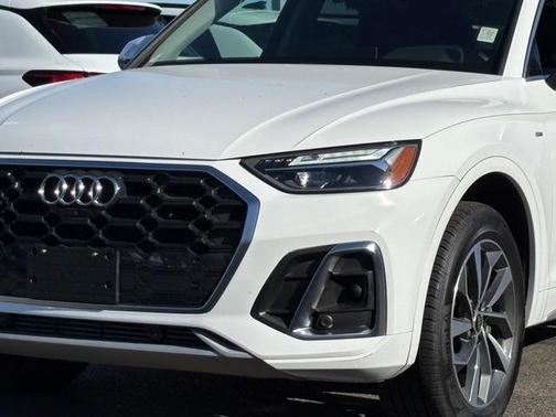 2023 Audi Q5 45 S line Premium Plus