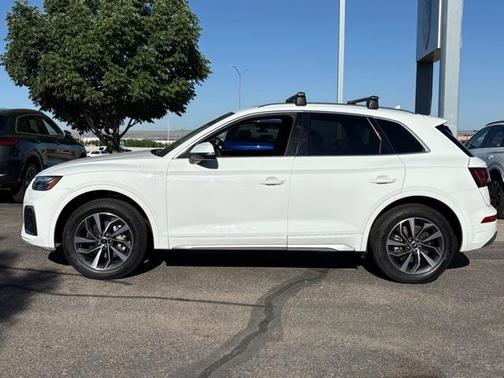 2023 Audi Q5 45 S line Premium Plus