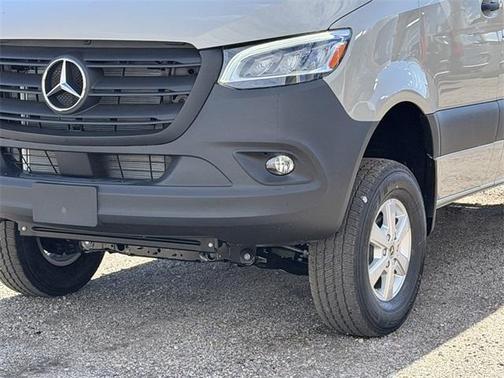 2026 Mercedes-Benz Sprinter 2500 Standard Roof