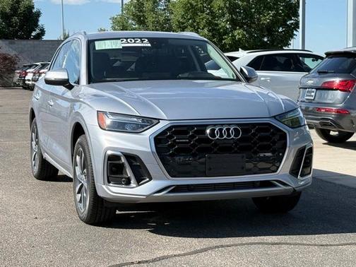 2022 Audi Q5 45 S line Premium Plus
