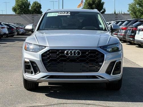 2022 Audi Q5 45 S line Premium Plus