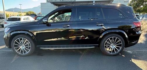 2026 Mercedes-Benz GLS 580 