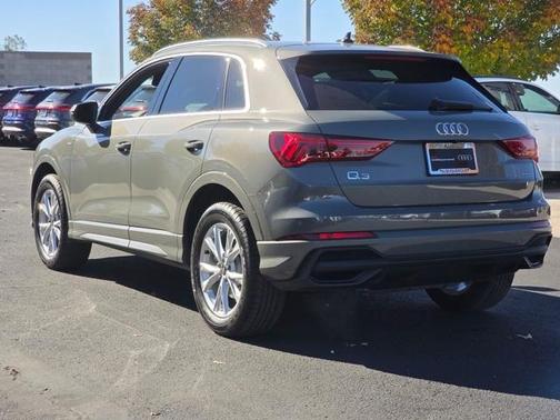 2024 Audi Q3 45 S line Premium