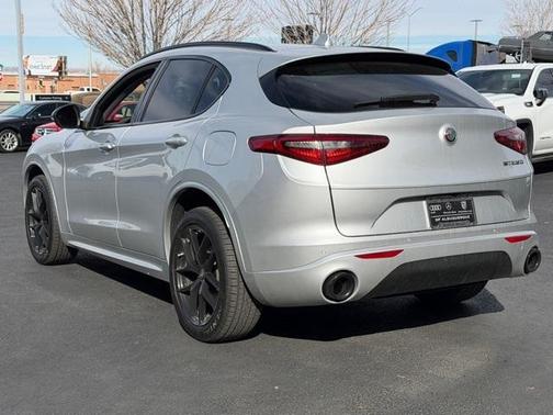 2020 Alfa Romeo Stelvio Base