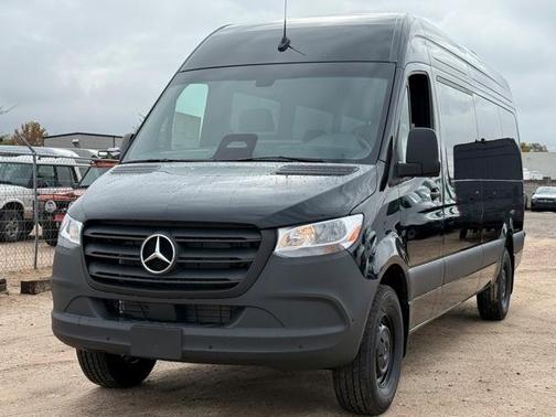 2025 Mercedes-Benz Sprinter 2500 High Roof